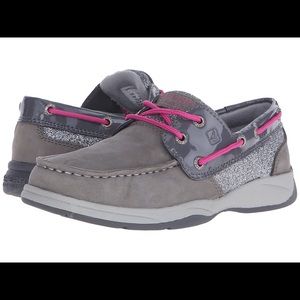 🍀 Sperry’s Intrepid Gray with Glitter! ✨